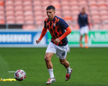 Blackpool 'dan Albie Morgan 28 Eylül 2024' te Bloomfield Road, Blackpool 'da Blackpool' a karşı oynanan Sky Bet Ligi 1 maçı öncesi ısınma maçında
