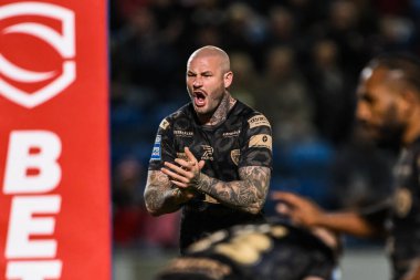 Leigh Leoparları 'ndan Zak Hardaker, 27 Eylül 2024' te Birleşik Krallık 'ta Salford Halk Stadyumu' nda oynanan Betfred Süper Lig eleme turu 1 Salford Red Devils - Leigh Leopards maçında top kaybını kutluyor.