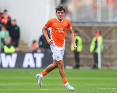 Blackpool 'dan Kyle Joseph, Sky Bet Ligi 1 maçında Blackpool Burton Albion' a karşı Bloomfield Road, Blackpool, Birleşik Krallık 'ta 28 Eylül 2024