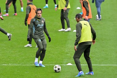 Manchester City 'den Jack Grealish 30 Eylül 2024' te Etihad Kampüsü, Manchester 'daki açık eğitim oturumunda