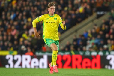 Norwich City 'den Oscar Schwartau 1 Ekim 2024' te Norwich City 'nin Carrow Road, Norwich' te Leeds United 'a karşı oynadığı Gökyüzü İddia Şampiyonası maçında görev başında.