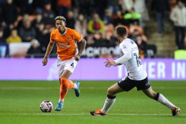 Blackpool takımından Jordan Lawrence-Gabriel, 1 Ekim 2024 'te Bloomfield Road, Blackpool' da oynanan Blackpool Lincoln City maçında