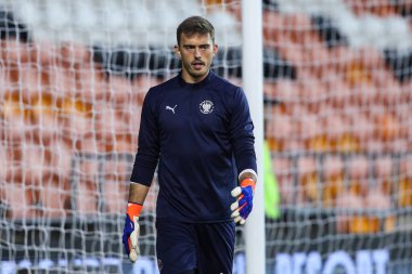 Blackpool 'dan Harry Tyrer, maç öncesi ısınma maçında Blackpool Lincoln City ile Bloomfield Road, Blackpool, 1 Ekim 2024' de oynanacak.
