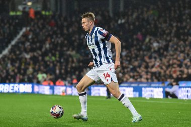 West Bromwich Albion takımından Torbjrn Heggem, West Bromwich Albion, Middlesbrough 'a karşı 1 Ekim 2024' te oynanan Sky Bet Şampiyonası maçında iş başında.