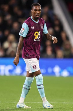 Burnley 'li Jaidon Anthony Gök İddia Şampiyonası' nda Burnley, Plymouth Argyle 'a karşı Turf Moor, Burnley, Birleşik Krallık' ta 1 Ekim 2024