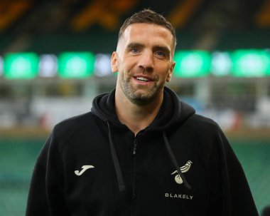 Norwich City 'den Shane Duffy, 1 Ekim 2024' te Norwich City - Leeds United maçından önce Carrow Road 'a geldi.
