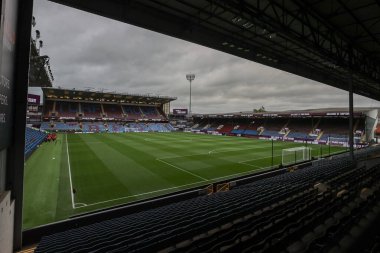 Gök Bahis Şampiyonası öncesinde Burnley ile Plymouth Argyle arasında 1 Ekim 2024 'te Burnley, İngiltere' de oynanan Turf Moor maçının genel görünümü