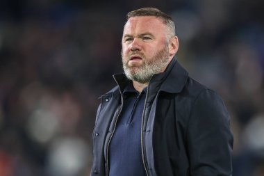 Plymouth Argyle takımının teknik direktörü Wayne Rooney, 1 Ekim 2024 'te Burnley - Plymouth Argyle maçında sahaya çıkıyor.