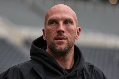 Newcastle United takımından John Ruddy, Carabao Kupası 'nda 3. Raunt Newcastle United' a karşı St. James 's Park, Newcastle, 1 Ekim 2024' te AFC Wimbledon 'a geldi.