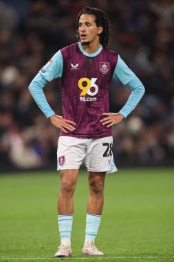 Burnley 'den Hannibal Mejbri Gök İddia Şampiyonası maçında Burnley ile Plymouth Argyle karşı karşıya Turf Moor, Burnley, Birleşik Krallık, 1 Ekim 2024