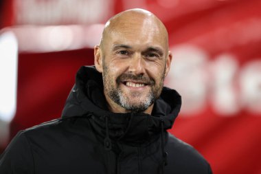 Swansea City 'den Luke Williams, Sky Bet Şampiyonası' nda Sheffield United ile Swansea City arasında oynanan Bramall Lane, Sheffield, İngiltere 'de 2 Ekim 2024