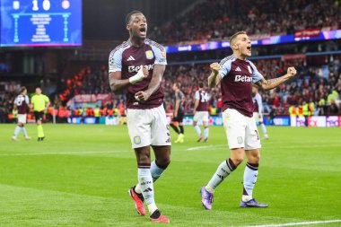 Aston Villa takımlarından Jhon Durn, UEFA Şampiyonlar Ligi Stage maçı Aston Villa-Bayern Münih maçı sonrasında İngiltere 'nin Birmingham kentinde 2 Ekim 2024' te kazandığı galibiyeti kutluyor.