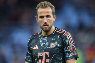 Bayern Münih 'ten Harry Kane UEFA Şampiyonlar Ligi Stage maçı sırasında Villa Park, Birmingham, Birleşik Krallık' ta Aston Villa - Bayern Münih maçında, 2 Ekim 2024
