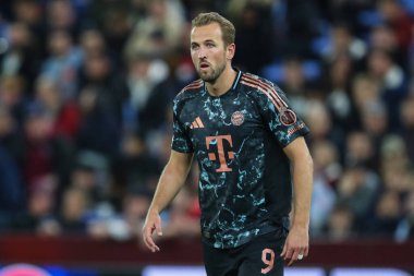 Bayern Münih 'ten Harry Kane UEFA Şampiyonlar Ligi Stage maçı sırasında Villa Park, Birmingham, Birleşik Krallık' ta Aston Villa - Bayern Münih maçında, 2 Ekim 2024