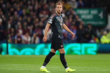 Bayern Münih 'ten Harry Kane UEFA Şampiyonlar Ligi Stage maçı sırasında Villa Park, Birmingham, Birleşik Krallık' ta Aston Villa - Bayern Münih maçında, 2 Ekim 2024
