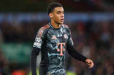 Bayern Münih 'ten Jamal Musiala UEFA Şampiyonlar Ligi Sahne Maçı' nda Aston Villa, Bayern Münih 'e karşı, Birmingham, Birleşik Krallık, 2 Ekim 2024