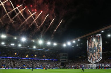 UEFA Şampiyonlar Ligi Stage maçı sırasında Villa Park, Birmingham, Birleşik Krallık, 2 Ekim 2024 'te Aston Villa ve Bayern Münih maçında havai fişekler atıldı.