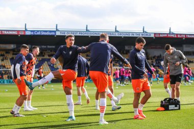 Blackpool 'dan Jordan Lawrence-Gabriel maç öncesi ısınma maçında Mansfield Town, Blackpool' a karşı 5 Ekim 2024 'te Mansfield Stadyumu' nda oynanacak.