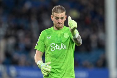 Everton 'dan Jordan Pickford, İngiltere' nin Liverpool kenti Goodison Park 'ta oynanan Everton - Newcastle United Premier League maçı sırasında tepki gösterdi.