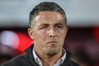 Sam Burgess Warrington Wolves 'un baş antrenörü Betfred Süper Lig Yarı Finalleri' nde Hull KR, Warrington Wolves 'a karşı Sewell Group Craven Park, Kingston upon Hull, Birleşik Krallık, 4 Ekim 2024