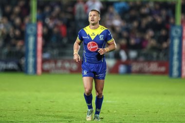 Betfred Süper Lig Yarı Finalleri sırasında Warrington Wolves 'tan Josh Drinkwater Sewell Group Craven Park' ta Hull KR vs Warrington Wolves ile 4 Ekim 2024 'te Hull, İngiltere' de karşılaştı.