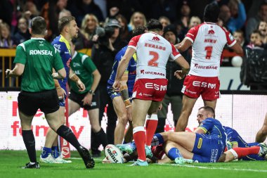 Hull KR 'dan James Batchelor, 4 Ekim 2024' te İngiltere 'nin Hull kentindeki Sewell Group Craven Park' ta oynanan Betfred Süper Lig Yarı Finalleri 'nde Hull KR vs Warrington Wolves maçına çıkıyor.