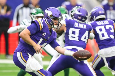 Minnesota Vikingleri 'nden Sam Darnold, New York Jets ve Minnesota Vikings maçında Tottenham Hotspur Stadyumu, Londra, 6 Ekim 2024
