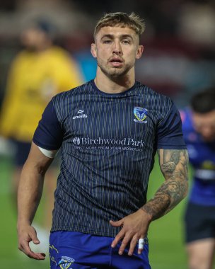 Warrington Wolves 'dan Sam Powell, Betfred Süper Lig Yarı Finalleri' nde ısınma turunda Hull KR, Warrington Wolves 'a karşı Sewell Group Craven Park, Kingston upon Hull, Birleşik Krallık, 4 Ekim 2024