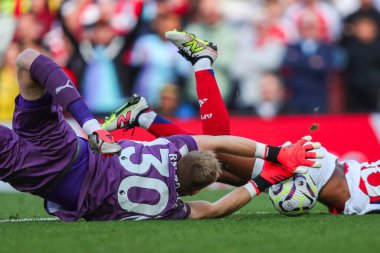 Southampton 'dan Aaron Ramsdale, 5 Ekim 2024' te Birleşik Krallık Emirates Stadyumu 'nda oynanan Premier League maçında bir kurtarış yaptı.