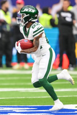 New York Jets takımının oyuncusu Xavier Gipson, 6 Ekim 2024 'te Tottenham Hotspur Stadyumu' nda New York Jets ve Minnesota Vikings maçında sahaya çıktı.