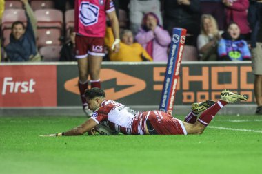 Wigan Warriors 'dan Bevan French Betfred Süper Lig Yarı Finalleri' nde Wigan Warriors, Leigh Leopards 'a karşı, Wigan, Birleşik Krallık' taki Brick Community Stadyumu 'nda, 5 Ekim 2024