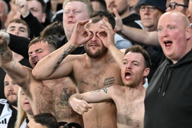 Newcastle United, 5 Ekim 2024 'te Goodison Park, Liverpool' da oynanan Premier League maçında hakem Craig Pawson 'a karşı Newcastle United' ın verdiği karara tepki gösterdi.