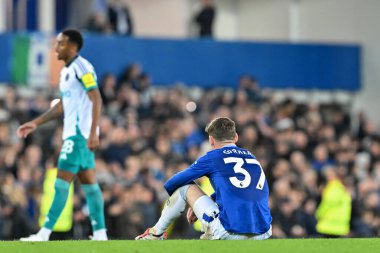 Everton 'dan James Garner, 5 Ekim 2024' te Goodison Park, Liverpool 'da oynanan Everton-Newcastle United Premier League maçında tam zamanlı tepki gösterdi.
