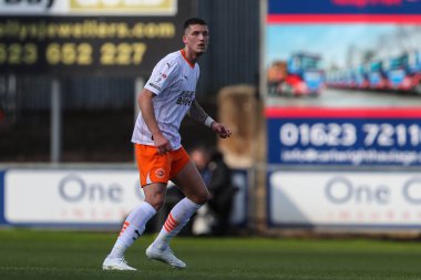 Blackpool takımından Oliver Casey 5 Ekim 2024 'te Mansfield Town - Blackpool maçında Mansfield Town - One Call Stadyumu, Mansfield, İngiltere