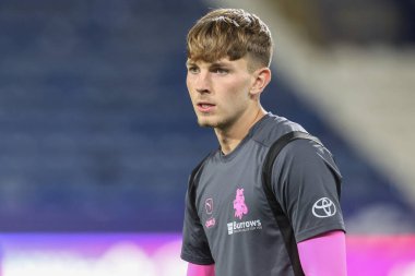 Barnsley 'den Jonathan Bland Bristol Street Motors Kupası karşılaşmasında Huddersfield Town, John Smith Stadyumu' nda Barnsley 'e karşı 8 Ekim 2024