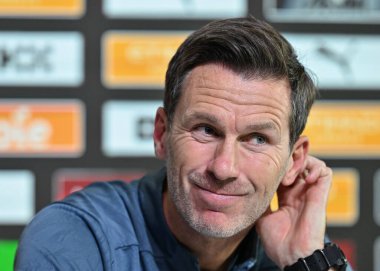 Gareth Taylor Manchester City Kadınlar Şampiyonlar Ligi Basın Konferansı sırasında Manchester City 'nin teknik direktörü Joie Stadyumu, Manchester, Birleşik Krallık, 8 Ekim 2024