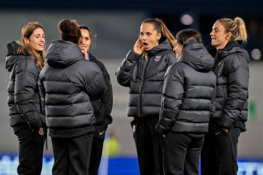 Barcelona Femen 'deki oyuncular, Manchester City Academy Stadyumu' nda oynanan UEFA Şampiyonlar Ligi - Grup D - Manchester City - Barselona maçı öncesinde Manchester City Academy Stadyumu 'na geldiler.