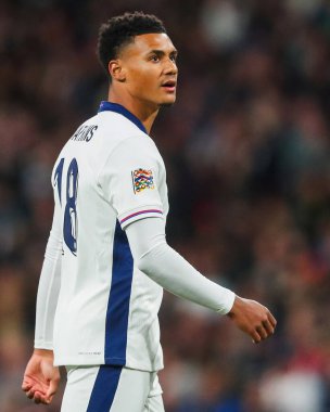İngiltere 'den Ollie Watkins, UEFA Uluslar Ligi - B-Grubu B2 - maçı sırasında kaçırılan bir şans sonrasında İngiltere' ye karşı Wembley Stadyumu, Londra, İngiltere, 10 Ekim 2024