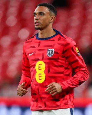 İngiltere 'den Trent Alexander-Arnold, UEFA Uluslar Ligi - B-Grubu B2 - maçı öncesinde İngiltere' nin Yunanistan 'a karşı Wembley Stadyumu, Londra, İngiltere' de 10 Ekim 2024 'te oynanan karşılaşmada ısındı.