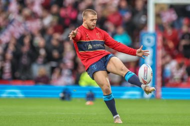 Hull KR 'dan Mikey Lewis, 12 Ekim 2024' te Old Trafford, Manchester, İngiltere 'de oynanan Betfred Süper Lig Grand League karşılaşmasında Wigan Warriors' a karşı Hull KR maçında ısınma turunda.