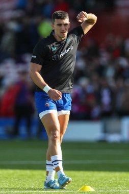 Bath 'dan Cameron Redpath Gallagher Premiership karşılaşması öncesinde Kingsholm Stadyumu, Gloucester, İngiltere' de 12 Ekim 2024 'te oynanacak Rugby vs Rugby karşılaşmasında ısındı.