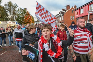 Wigan taraftarları 12 Ekim 2024 'te Old Trafford, Manchester, İngiltere' deki Wigan Warriors vs Hull KR 'a karşı oynanan Betfred Süper Lig Büyük Finali' ne geldiler.