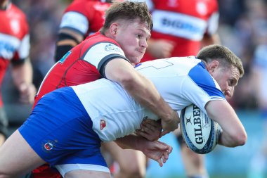 Bath 'dan Finn Russell, 12 Ekim 2024' te İngiltere 'nin Kingsholm Stadyumu' nda oynanan Gallagher Premiership karşılaşmasında 21-14 'lük skora ulaştı.