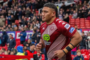 Wigan Warriors 'dan Patrick Mago, 12 Ekim 2024' te Old Trafford, Manchester, İngiltere 'de oynanan Betfred Süper Lig Grand League karşılaşması öncesinde ısınma için sahaya çıktı.
