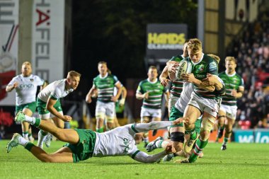 Leicester Tigers 'dan Joseph Woodward 12 Ekim 2024' te Leicester Premiership maçında Leicester Tigers, Northampton Saints 'e karşı Mattioli Woods Welford Road Stadyumu' nda mücadele etti.