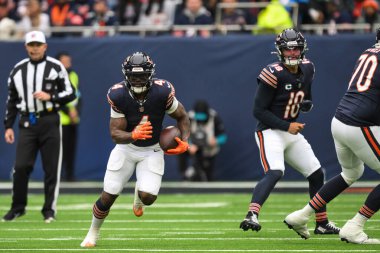 Chicago Bears takımının oyuncusu D 'Andre Swift, Chicago Bears' in Jacksonville Jaguars 'a karşı oynadığı Tottenham Hotspur Stadyumu' nda 13 Ekim 2024 'te oynanan 6.