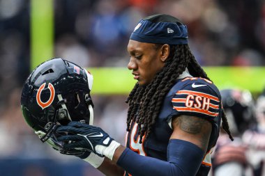 Tremaine Edmunds of the Chicago Bears during the Week 6 match Chicago Bears vs Jacksonville Jaguars at Tottenham Hotspur Stadium, London, United Kingdom, 13th October 2024 clipart