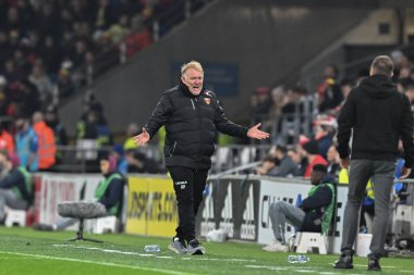 Robert Prosineki Karadağ teknik direktörü UEFA Uluslar Ligi - Grup B - Grup 4 maçı sırasında Cardiff City Stadyumu 'nda Galler-Karadağ maçında tepki gösterdi, 14 Ekim 2024