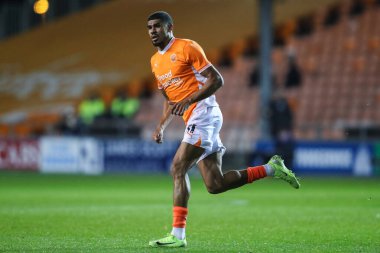 Blackpool takımından Ashley Fletcher 28 Ekim 2024 'te Bloomfield Road, Blackpool' da Blackpool - Wigan Athletic maçında