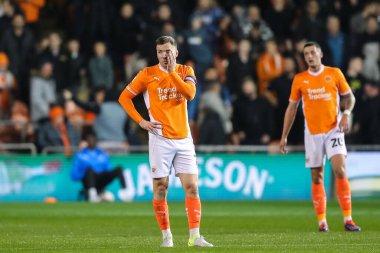 Blackpool 'dan Lee Evans, 28 Ekim 2024' te Bloomfield Road, Blackpool 'da oynanan Blackpool vs Wigan Athletic maçında 1-0 berabere kalma golünü attı.